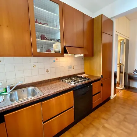 Apartment V.le Monza A 80 M Da Mm1 Turro Milan